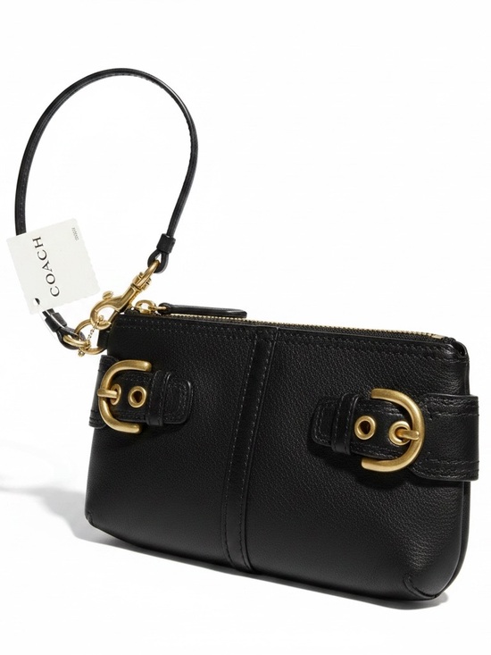 Coach Handbags - 🆕 Vintage Coach Wristlet